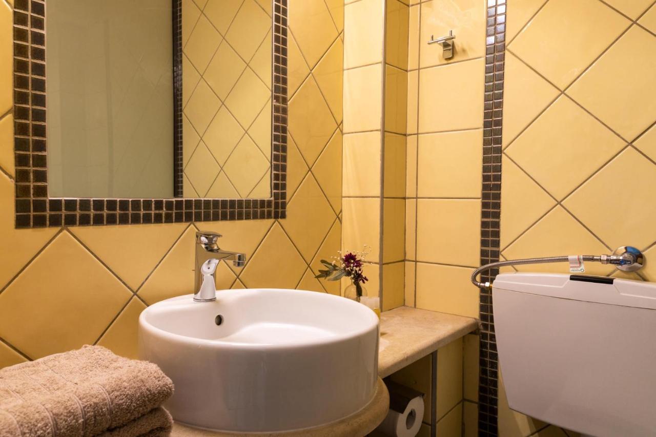 Arsas Suites Никити Екстериор снимка